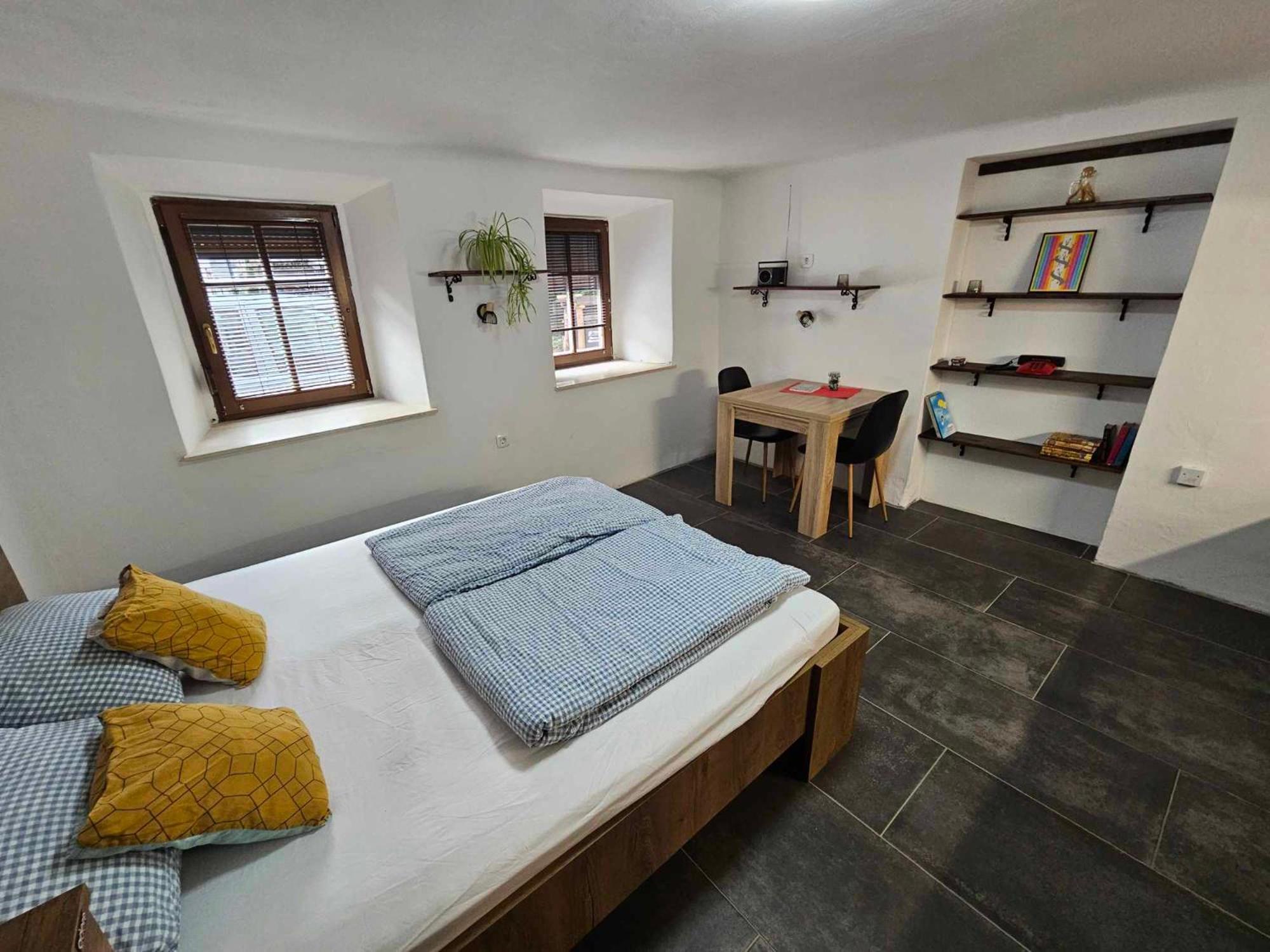 Apartment Slovan Škofja Loka Eksteriør billede